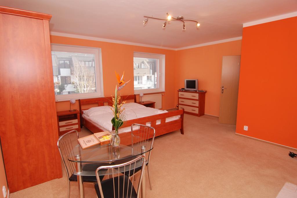 Apartmany Chodov Prague Room photo